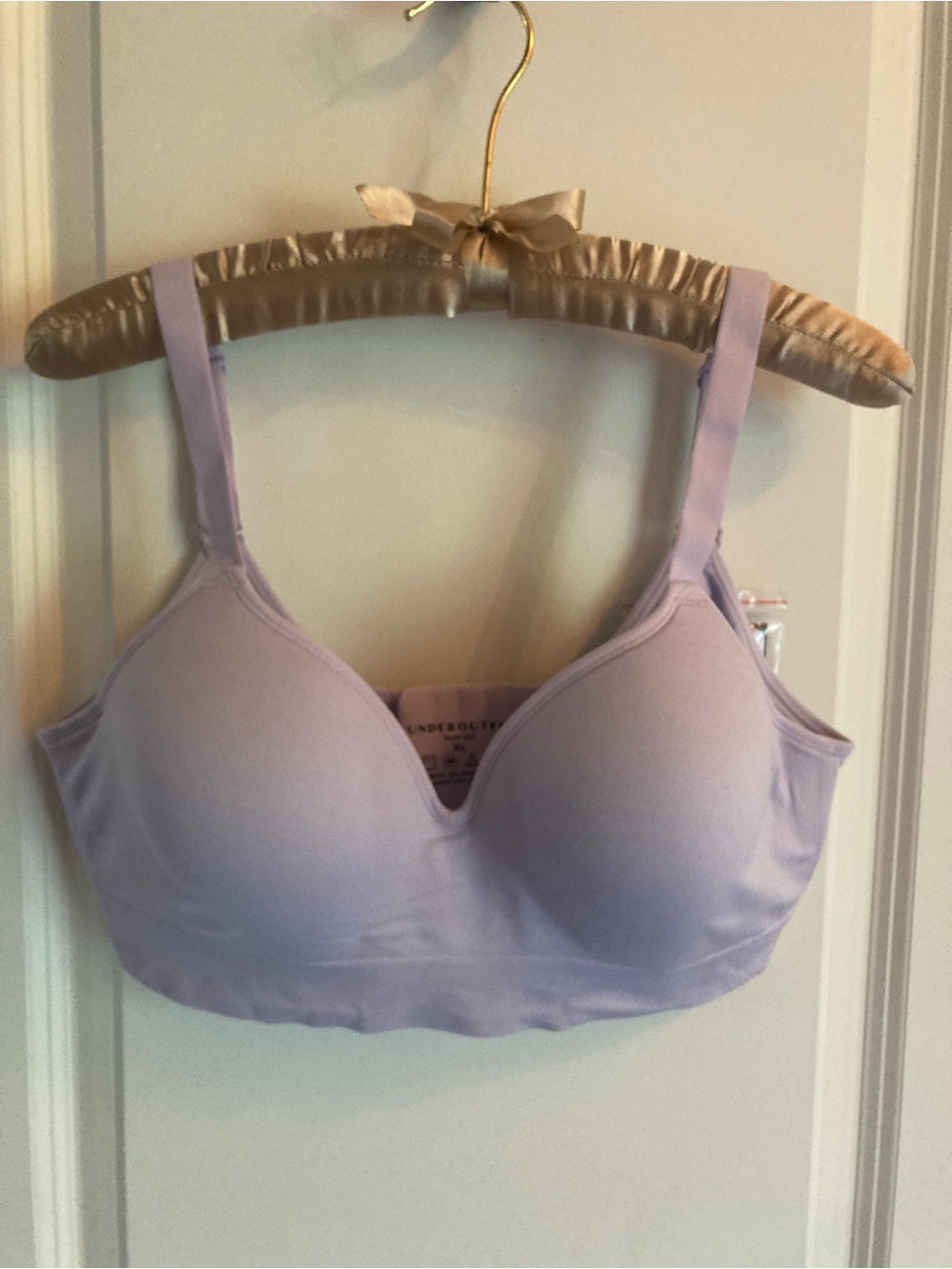 Underoutfit Comfort Shaping Support Bra